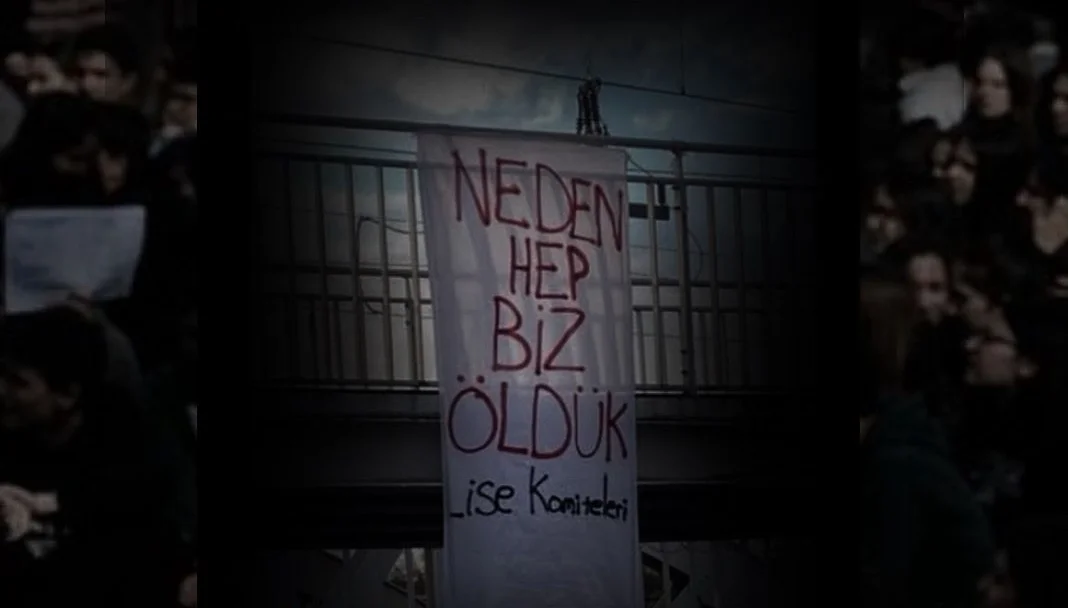 Liseli Gençler Bir Adım Öne: Devrimci Bir Lise Hareketi İçin Çağrı görseli